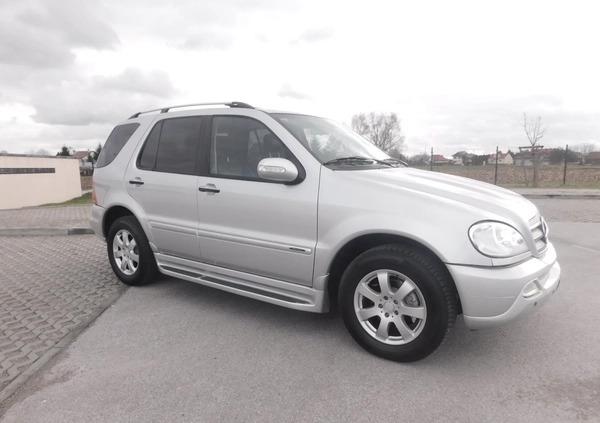 Mercedes-Benz ML cena 29999 przebieg: 196000, rok produkcji 2005 z Jarosław małe 436